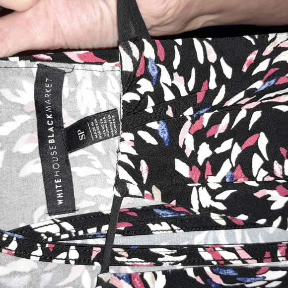 WHBM multi-colored sleeveless swing top. Size small petite. - Picture 6 of 8